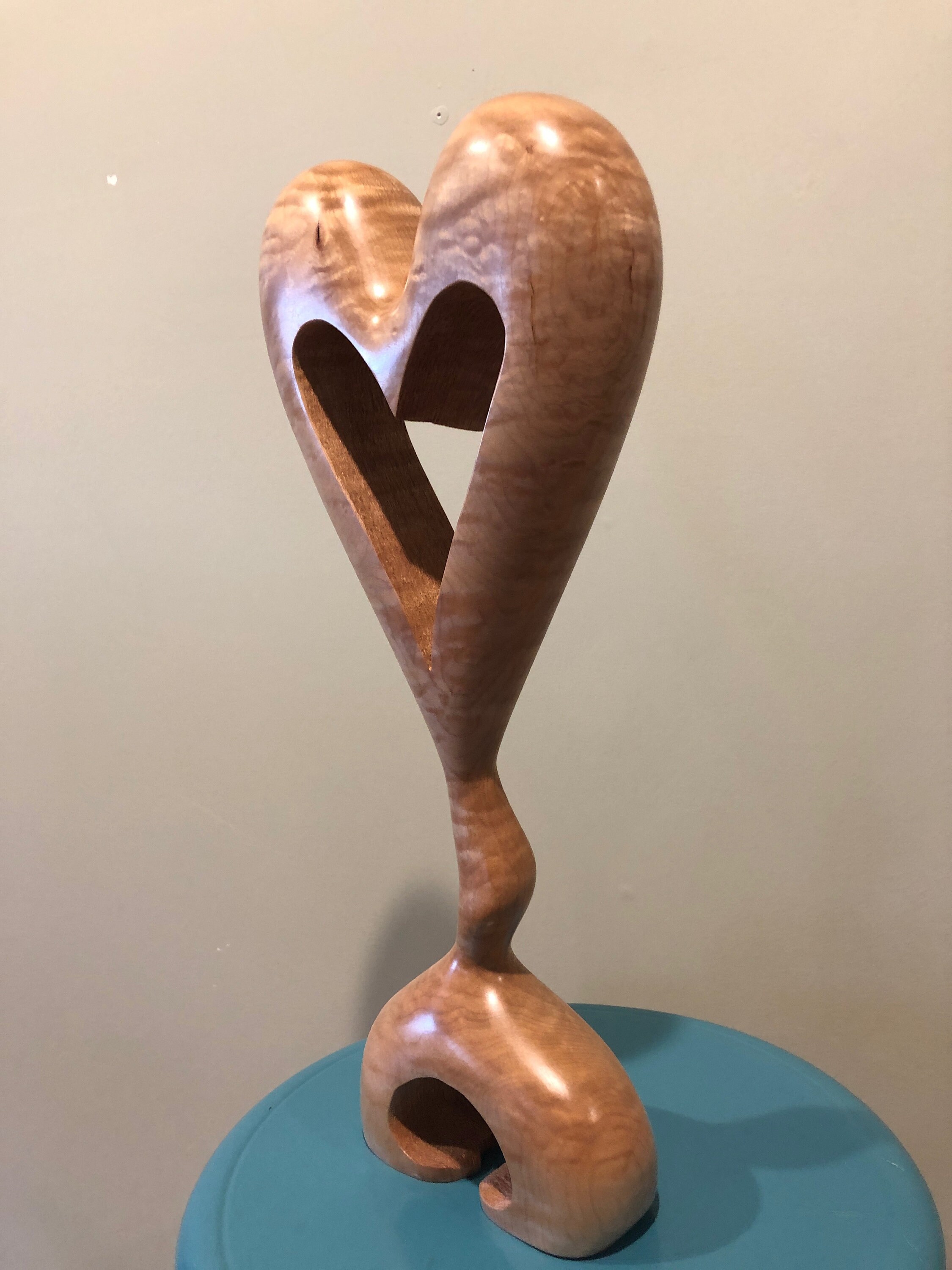 Heart wooden heart standing art wood carving love Sculpture