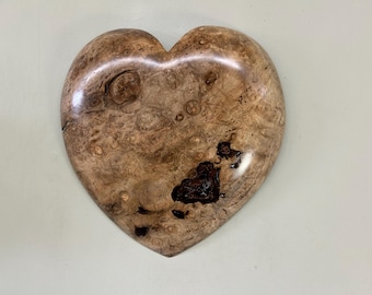 Myrtlewood wall heart art gift