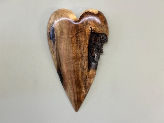 Myrtle wood wall heart art gift present