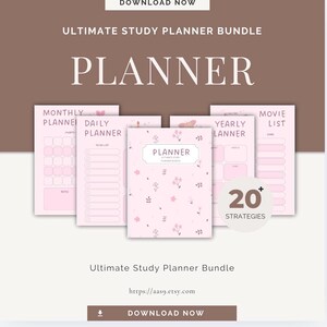 Può includere: Un pacchetto di pianificatori di studio digitali con un design floreale rosa. Il pacchetto include pianificatori mensili, giornalieri e annuali, oltre a una lista di film e più di 20 strategie. Il testo "PLANNER" è ben visibile, con pulsanti "SCARICA ORA".