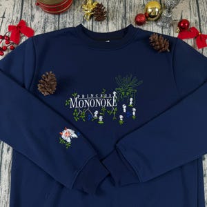 Felpa e cappuccio ricamate Principessa Mononoke, maglione Mononoke Hime, anime fantasy, maglietta unisex con grafica estetica Ghibli immagine 2