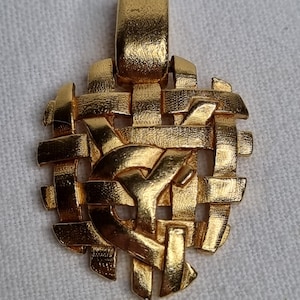 Vintage Yves Saint Laurent Woven Gold-Tone Pendant, Interlaced Logo – Made in France
