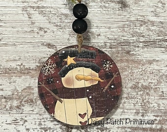 Snowman Ornament ~ Christmas Ornament ~ Primitive Rustic Snowman Ornament ~ Peg Hanger