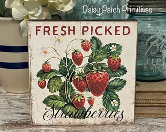 Fresh Picked Strawberries ~ Strawberry Sign ~ Country Farmhouse Strawberry Sign ~ Primitive Signs ~ Tiered Tray Signs