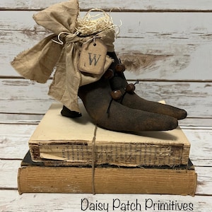 Primitive Witch Boots ~ Primitive Halloween ~ ~ Primitive Witch Decor ~ Halloween Witch Decor