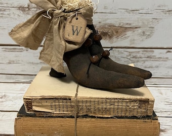 Primitive Witch Boots ~ Primitive Halloween ~ ~ Primitive Witch Decor ~ Halloween Witch Decor