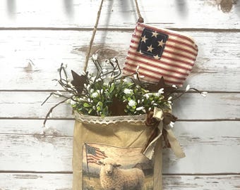 Primitive Americana Pip Berry Arrangement with Rusty Stars and Flag Accent ~ Primitive Americana Decor