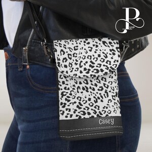 Custom Gepard Handytasche, Schwarz Weiß Druck, Einzigartiges Geschenk, Crossbody Bag für Handy, Leichte Handytasche iPhone/Samsung/Pixel
