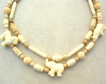 En el zoológico, de safari, cuentas de elefante, león y rinoceronte, cuentas de hueso, jaspe y vidrio, collar de dos hilos con animales divertidos de 38 y 43 cm de SandraDesigns.
