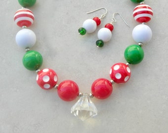 Fun Christmas Necklace, Lucite Beads, 15" plus 4" Extender, Matching Earrings, Holiday Necklace Set by SandraDesigns