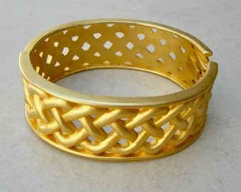 Lovely Gold Cuff Bracelet, Celtic Knot Design, Spring Clasp - Easy On-Off, for Small to Medium Wrist, Excellent Vintage Condition