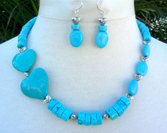 Corazones y cuentas turquesas, pequeñas cuentas de corazón de plata de ley, collar de corazón de 43 cm + extensor de 6,35 cm, pendientes, juego de SandraDesigns