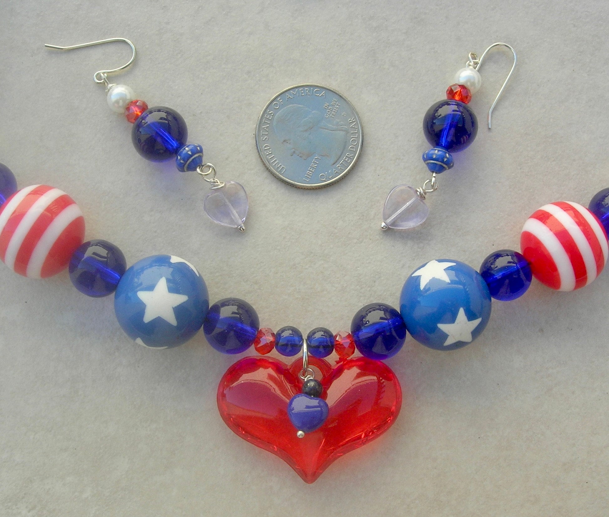 24pc Heart Sunglasses & Bead Necklace Set Patriotic Party Favors Custom 4th of July Sunglasses: Pearl & Rhinestone Heart  main image 4