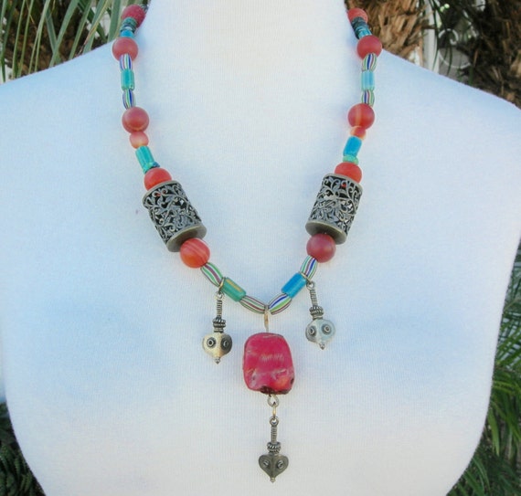 Collier De Pierres Naturelles - Perles De Corail Rose, Cornaline Orange & Jade Vert, Longueur 43.2 Cm