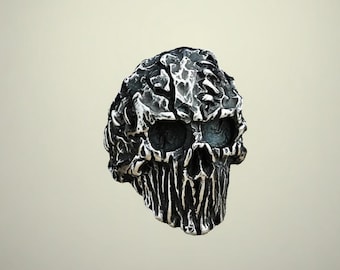 Mummy Skull Ring for Men, Vintage Gothic Skull Band in Stainless Steel, Horror Biker Statement Ring