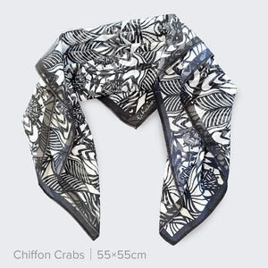 Foulard artistique découpé dans du papier | Echarpes en mousseline de soie et coton tencel, objet d'art à porter inspiré de la nature, accessoire de mode artistique image 16