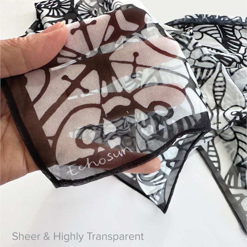 Foulard artistique découpé dans du papier | Echarpes en mousseline de soie et coton tencel, objet d'art à porter inspiré de la nature, accessoire de mode artistique image 5