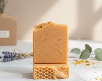 The Blushing Sister – Honey Tallow Mango Coconut Soap