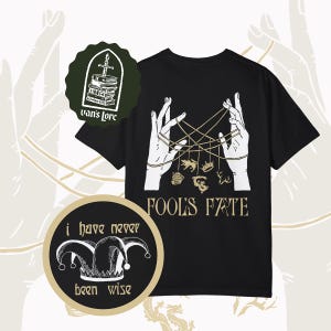 Camiseta Fool's Fate || Camiseta Realm of the Elderlings, Fitz and the Fool, Robin Hobb, Tawny Man, Golden Fool, Fool's Errand