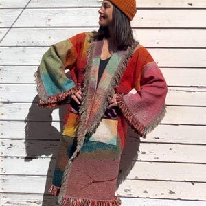 Colorful Boho Blanket Coat – Tapestry Upcycled Hippie Jacket, Red Fringe Poncho, Long Cotton Cape, Pink Green Outerwear, Spring Cardigan,