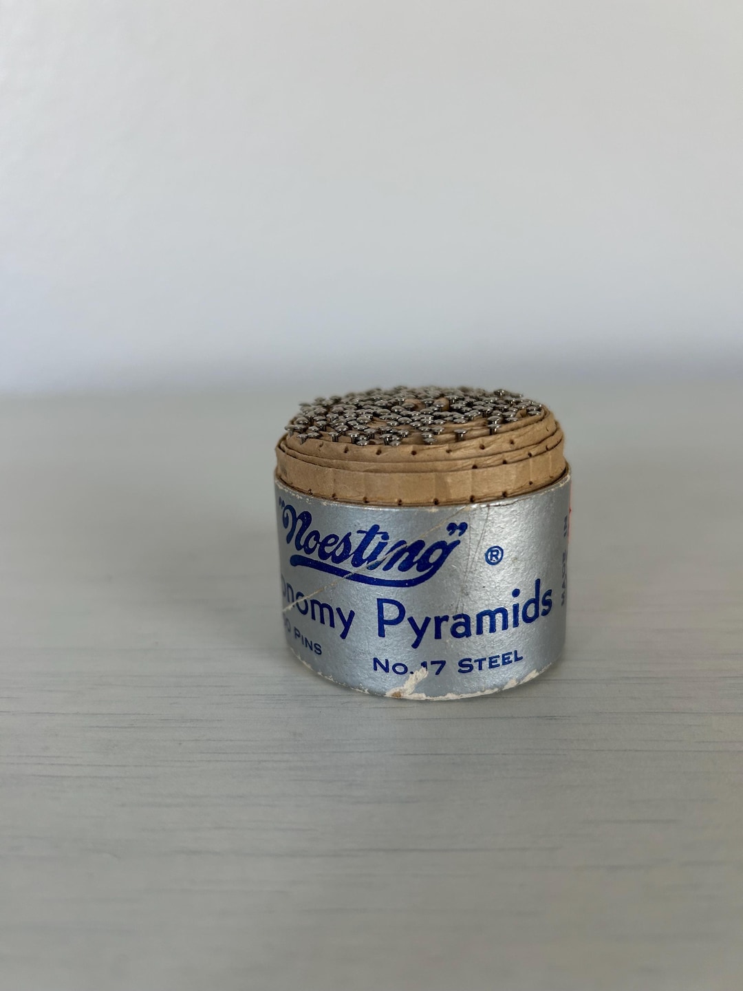 Pyramid Pin Vintage Roll of Noesting Economy Pyramid Pins: 300 Steel Straight Pins ...