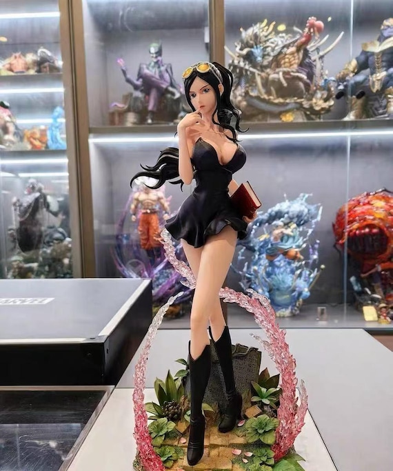 Nico Robin One Piece Figure, High-Quality Resin Statue, Elegant Black Outfit, Collectible Anime Figurine, Hand-Painted, Display Piece
