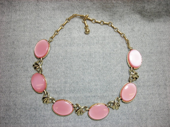 Vintage CORO Thermoset PINK Choker Necklace - image 1