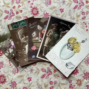 A Collection (M) of Five Antique French Postcards, Happy Easter greetings, ephemera, crafts, scrapbooking, junk journaling, collection.