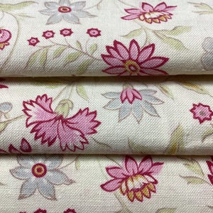 Vintage french cotton fabric, ‘indienne’ design, a good quality textile for sewing projects, quilting, patchwork, lavender bags, cushions…..