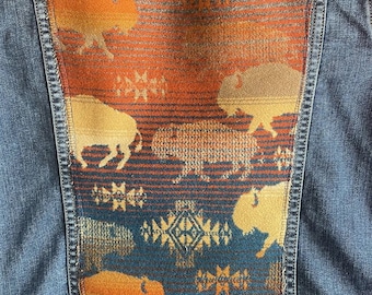 Chaleco vaquero reciclado personalizado para mujer de Articles of Society con lana Pendleton® - Talla M