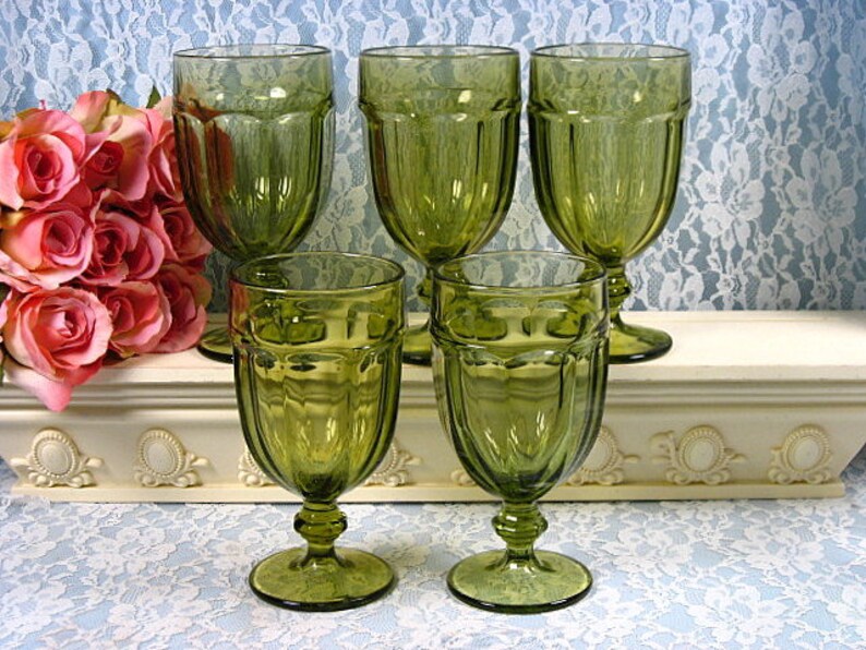 Vintage Libbey Gibraltar Dark Green Footed Ice Tea Or Water Tumblers Glasses Set Of Five 12 Ounce Size Paneled Pattern Drinkware