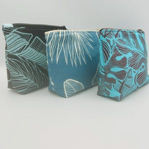 Handmade Hawaiian print purse or bag organizer zipper pouch