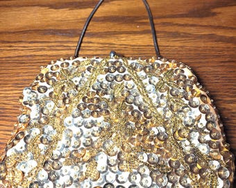 Pochette da sera Goldco anni '60 con perline e paillettes dorate, realizzata a Hong Kong, borsa da cocktail