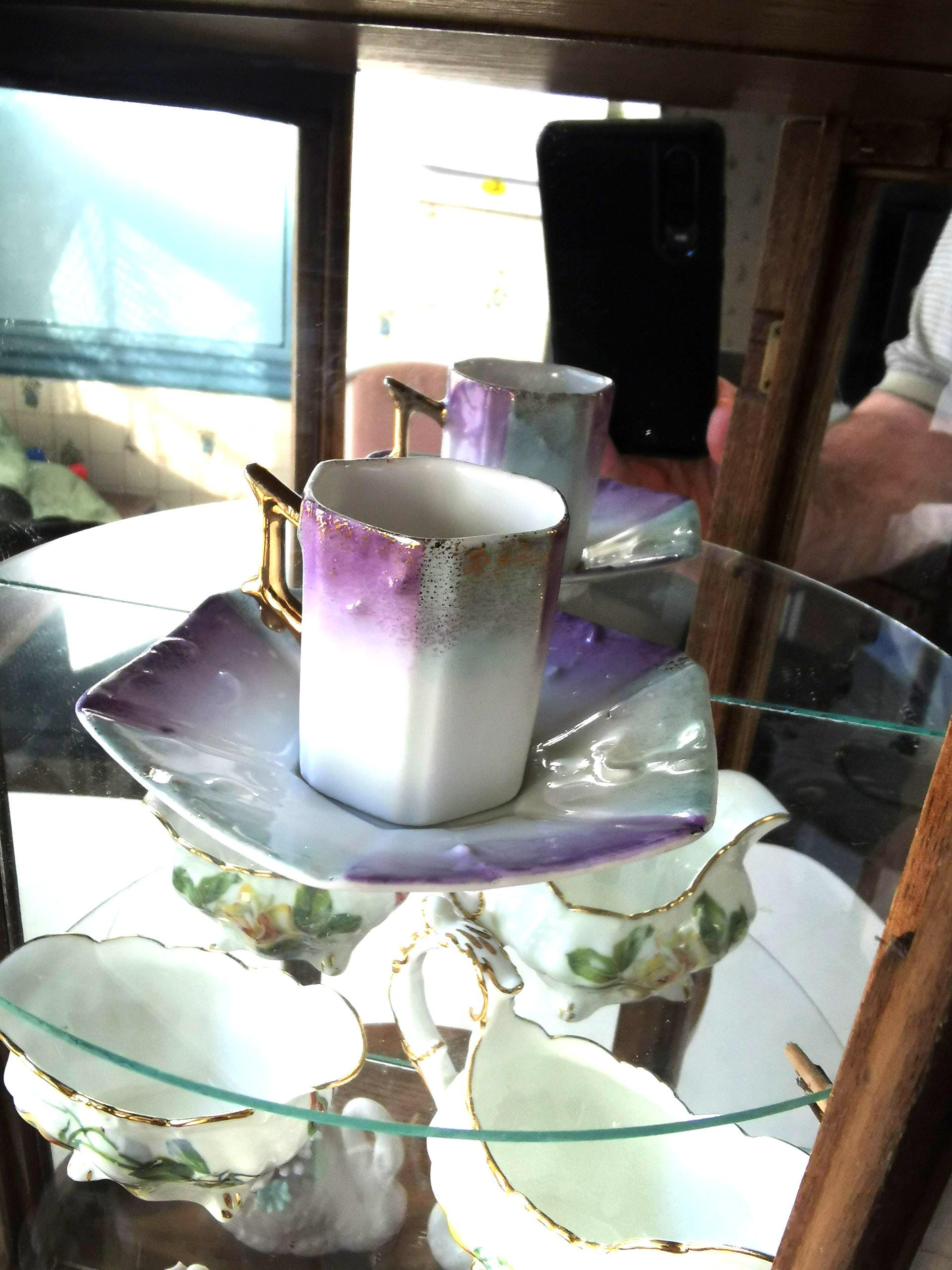 ヴィンテージ木製キュリオキャビネット、曲面ガラス扉、ヴィンテージ