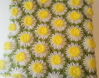 Couverture marguerite au crochet vintage des années 1970 : jeté de grand-mère fait main