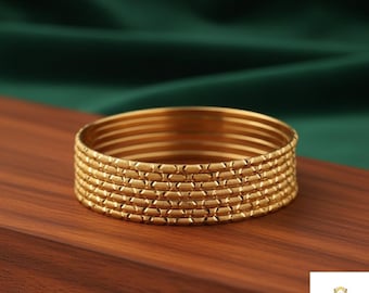 アンティークゴールドバングルセット：インドのウェディングジュエリー