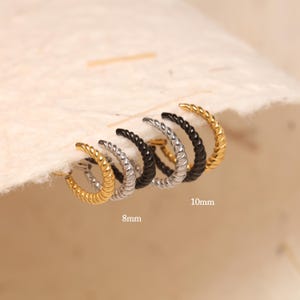 Engraved Spiraling Design Nose Hoop Clicker • Helix • Cartilage, Earring • Rook Tragus • Rook 16g • Surgical Steel