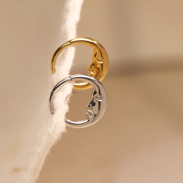 Kolczyk do nosa Moon Goddess Clicker Hoop • Stal chirurgiczna • Kolczyk do chrząstki • Przekłucie helisy • Przekłucie kółkiem