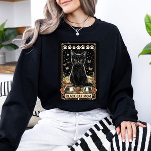 Black Cat Mom Tarot Crewneck, Black Cat Mom Gift, Black Cat Mom Sweatshirt, Cozy Oversized Cat Sweatshirt, Witchy Apparel, Mystical Clothing