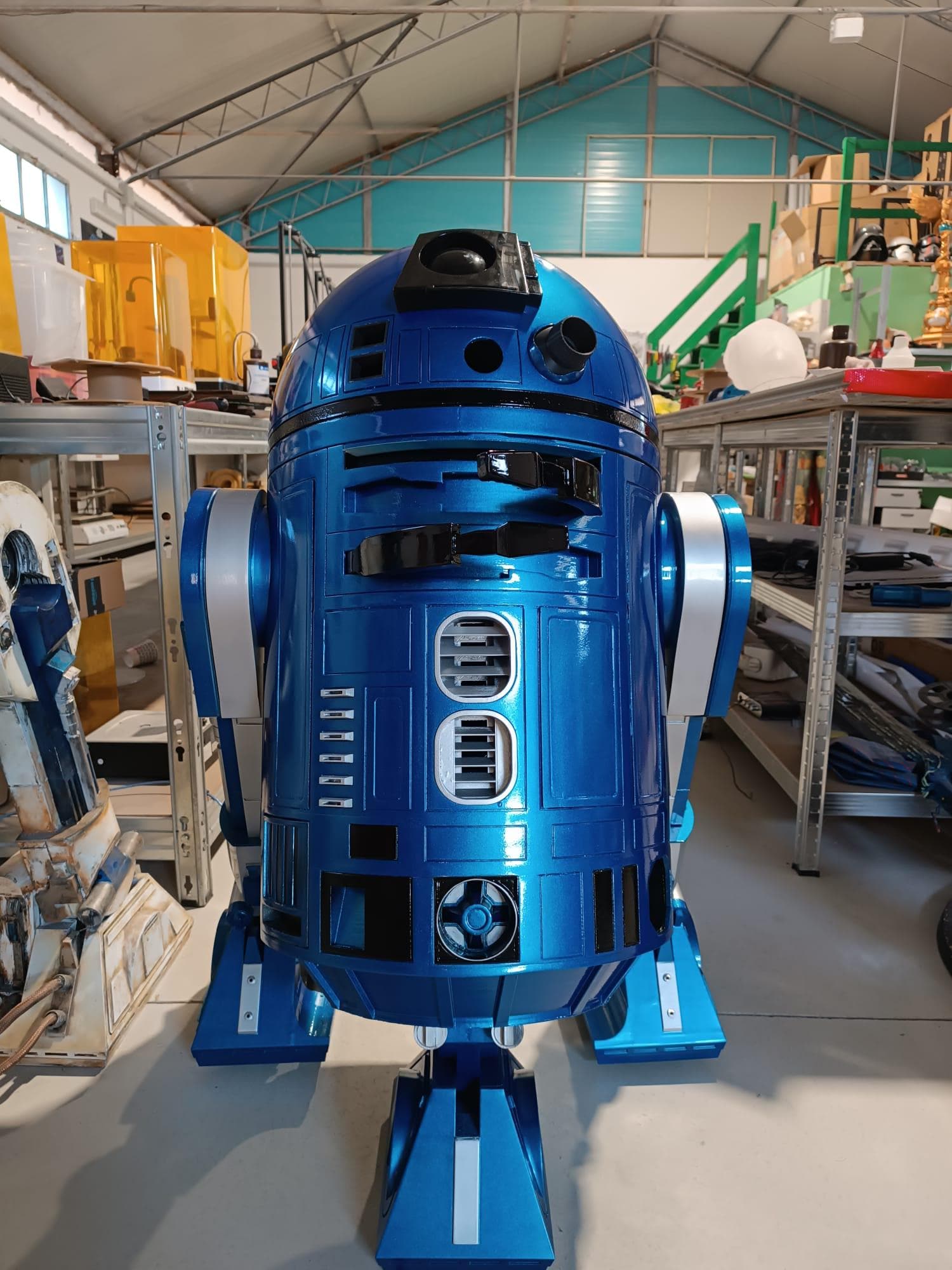 R2-D2 実物大 1:1 レプリカ • 手作りディスプレイ用ドロイド • 3D 