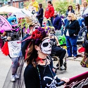 Beautiful New Orleans Mardi Gras shots of people you&#39;ll meet, and Parades you&#39;ll see.