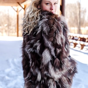 Sizs XS Luxury Silver Fox Jacket