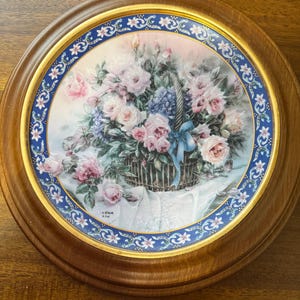 Lena Liu Limited Edition “Roses” Collector Plate.. Lena Liu’s Basket Bouquets