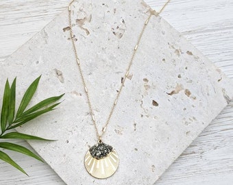 Gold Coin Necklace Medallion Necklace Coin Pendant Necklace Gold Disc Necklace Necklace Medallion Layering Necklace Boho Delicate Layering