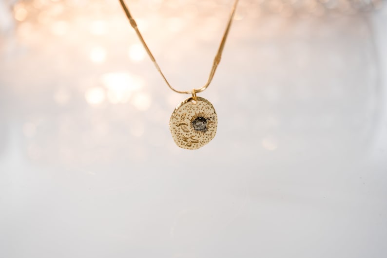 Gold Necklace Coin Bird Necklace Gold Pyrite Necklace Gold Necklace Pendant Coin Brass Pyrite Jewelry Necklace Two Tone Gold and Silver Bild 1