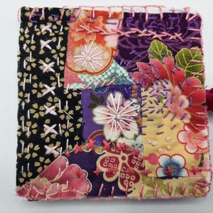Nadelbuch, rote und rosa japanische Stoffe, handgefertigt, Slowstitching, Handstickerei