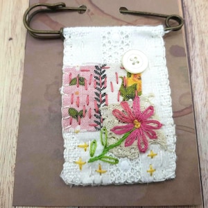 Hand-sewn brooch, floral fabric brooch, pin brooch, patchwork brooch, hand embroidery, fabric pendant