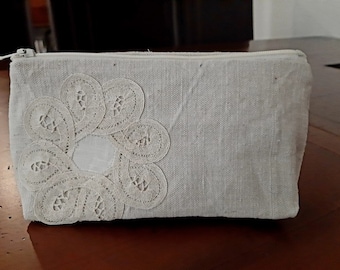 Small multi-purpose zipped pouch, vintage hemp fabric white break and lace, vintage folded zip pouch