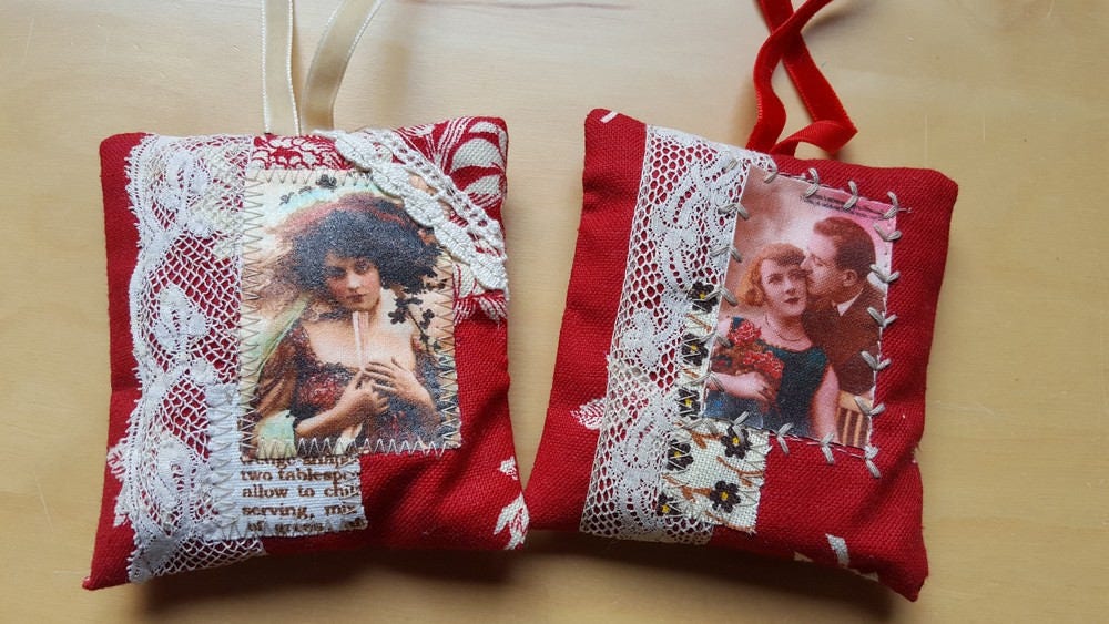 Lot de 2 Sachets Lavande Toile Jouy , Lavender Bag, Dentelle Ancienne Femme Retro