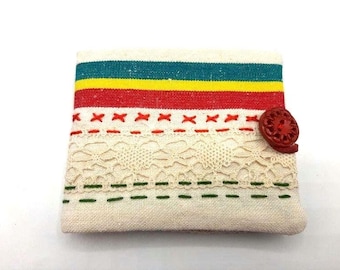 Needle case, Vintage linen needle book, Hand embroidery, Sewing kit, Sewing supplies